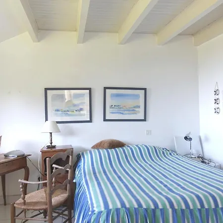 Maison Spacieuse A 400m De La Des Govelins, Vue - Fr-1-639-138 펜션 생 질다 드 뤼
